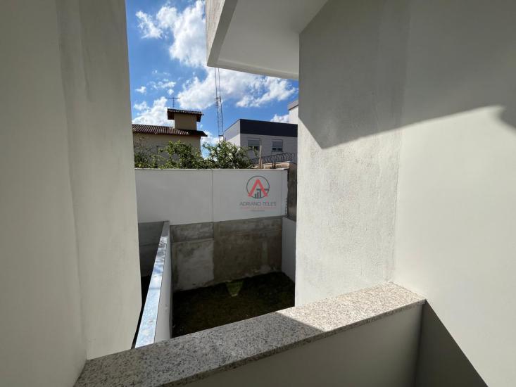 casa-geminada-venda-bairro-angola-jardim-iara-betim-1137108